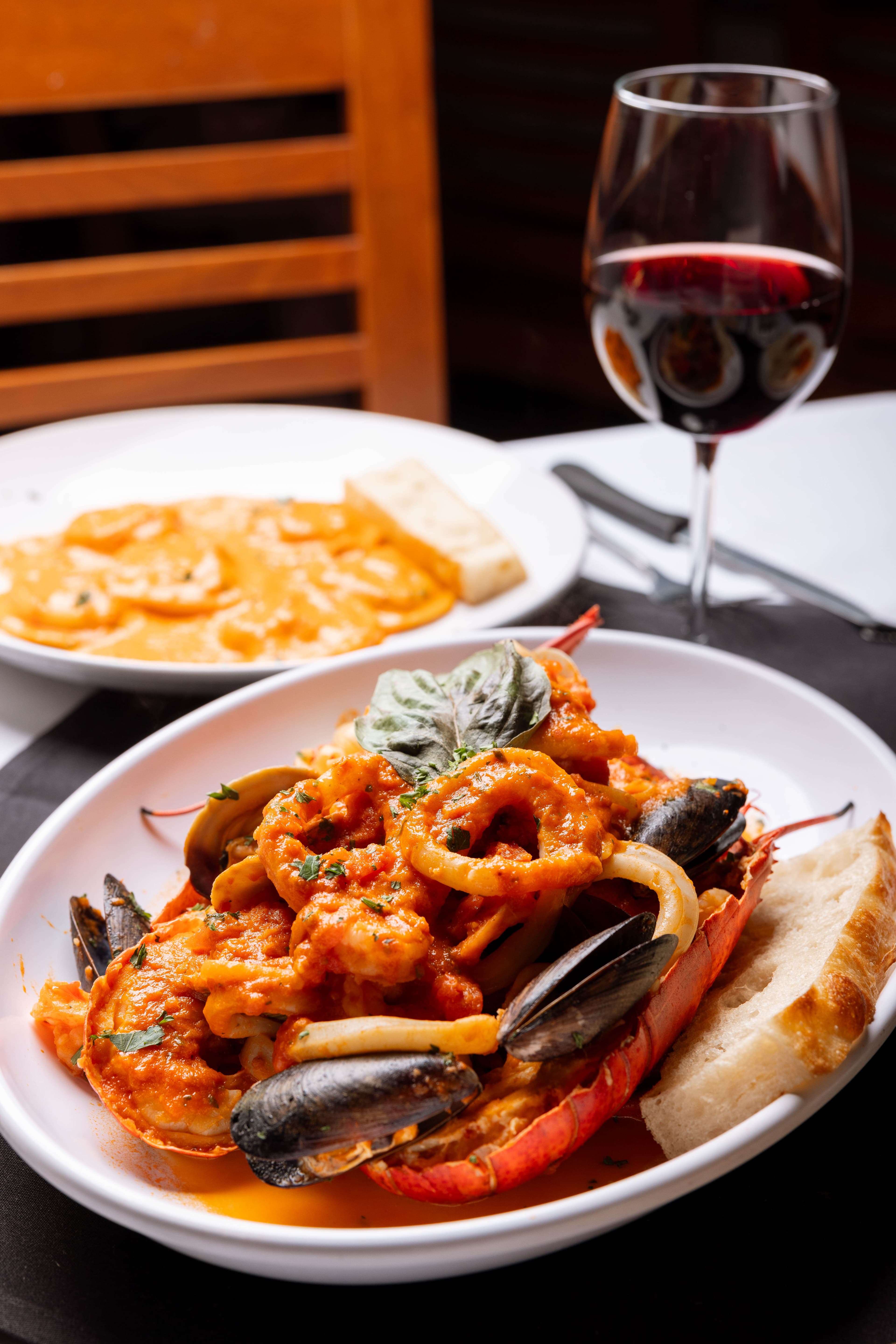 Seafood pasta with mussels and lobster, Miami food photography